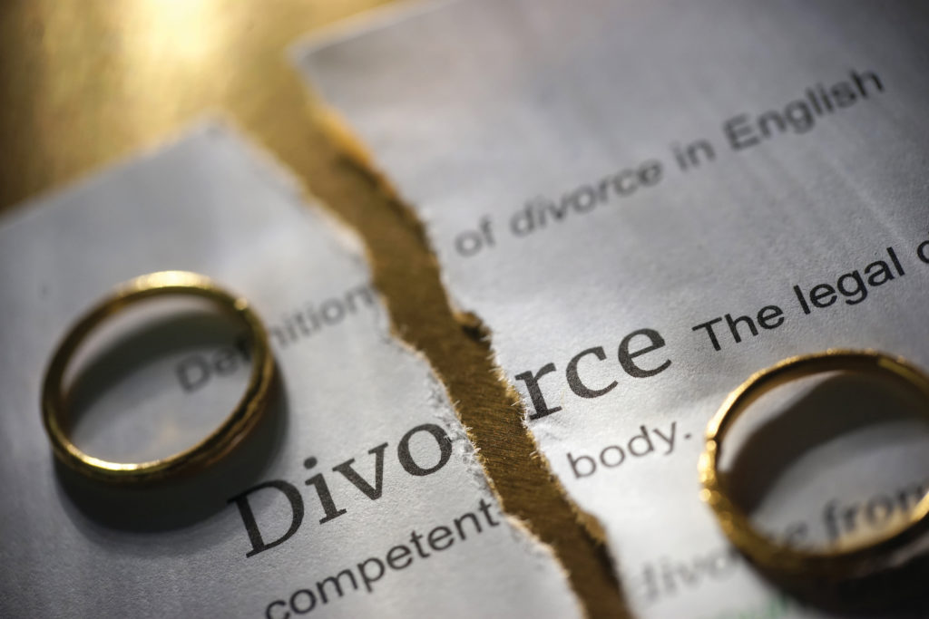 separazione o di divorzio o ex art. 316 c.c. avanti al Tribunale Ordinario